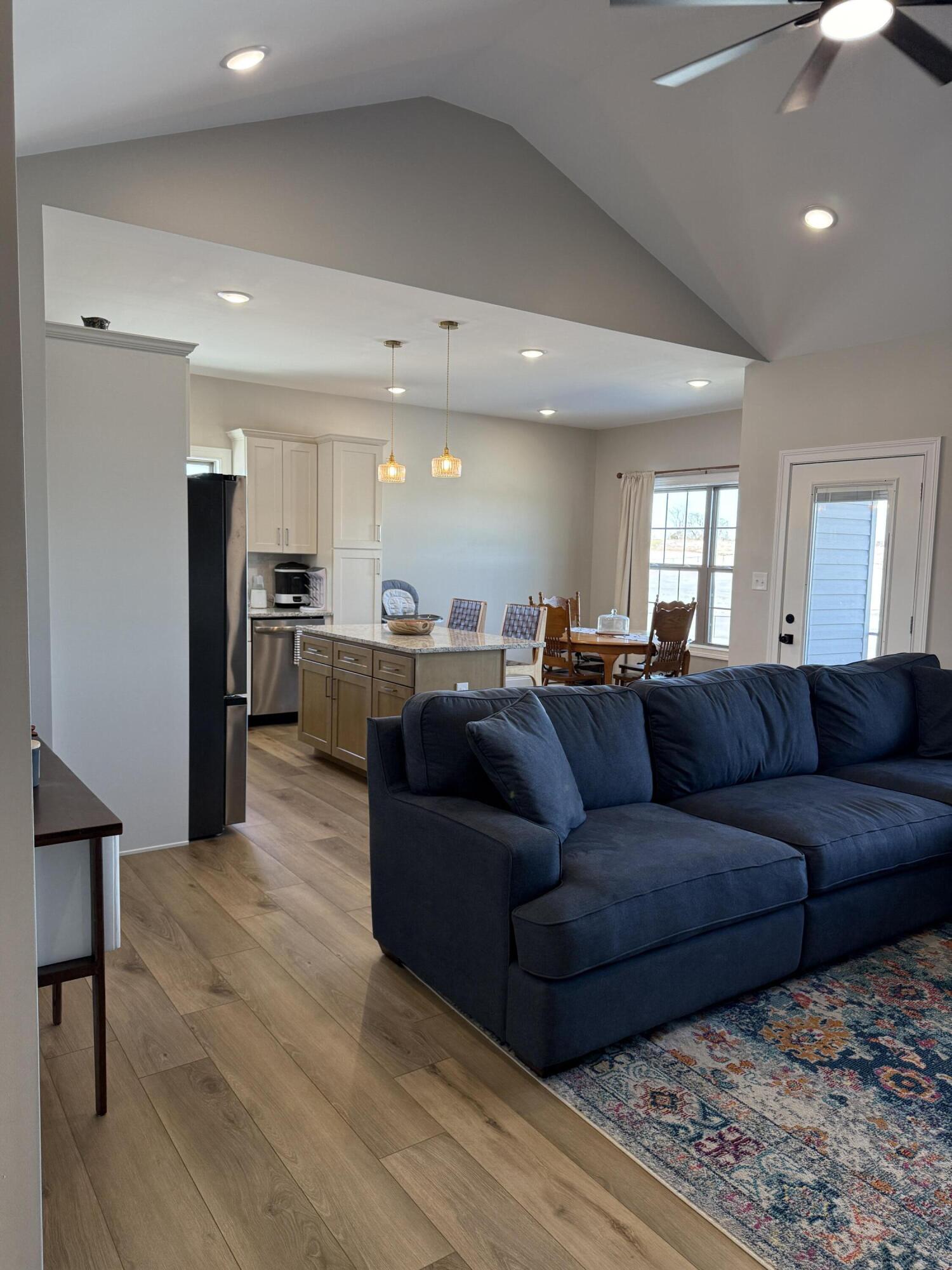 190 Liam Way Property Photo 10