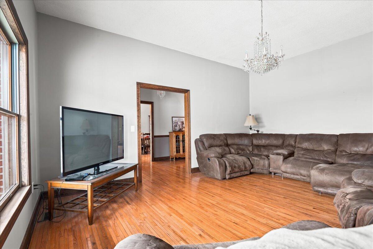 9256 Cumberland Falls Highway Property Photo 19