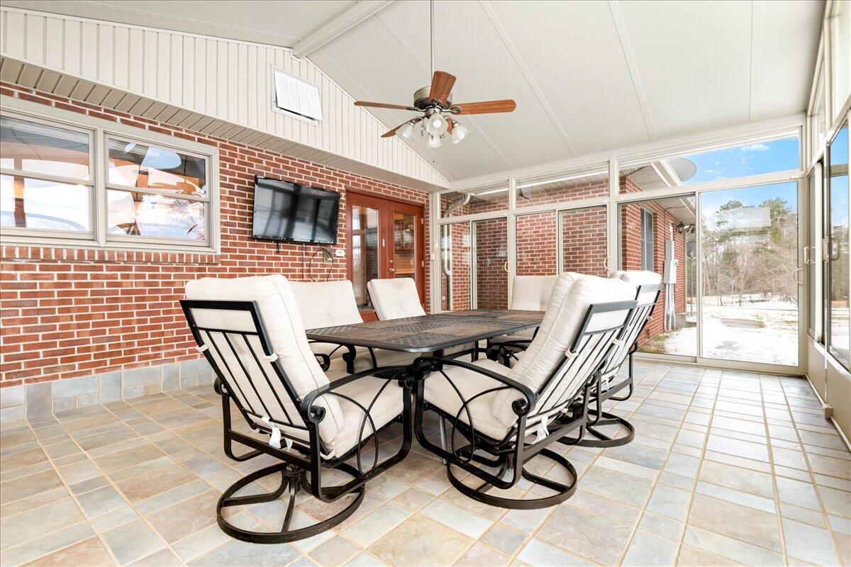 9256 Cumberland Falls Highway Property Photo 43