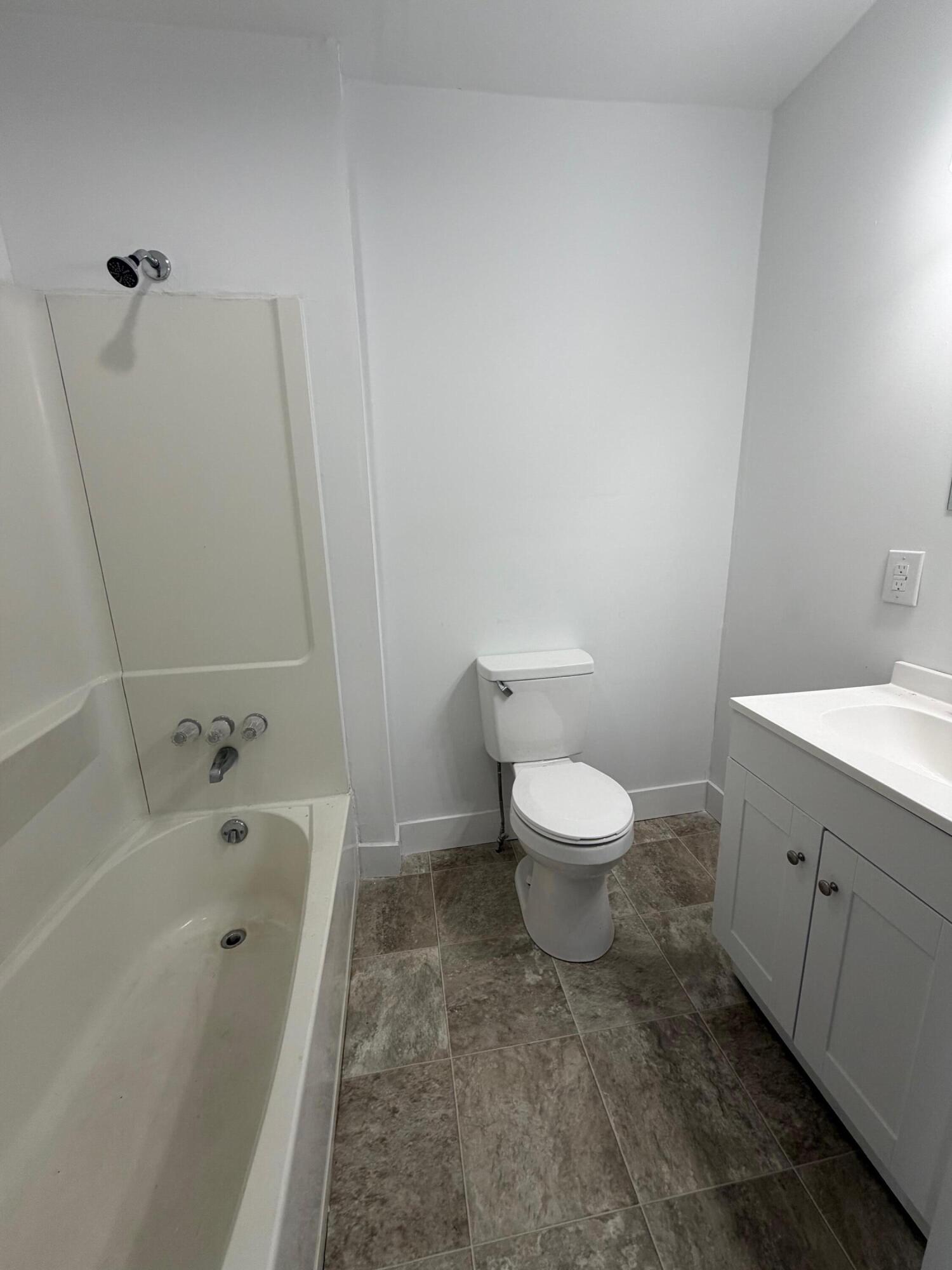 321 Hamlin Street Property Photo 7