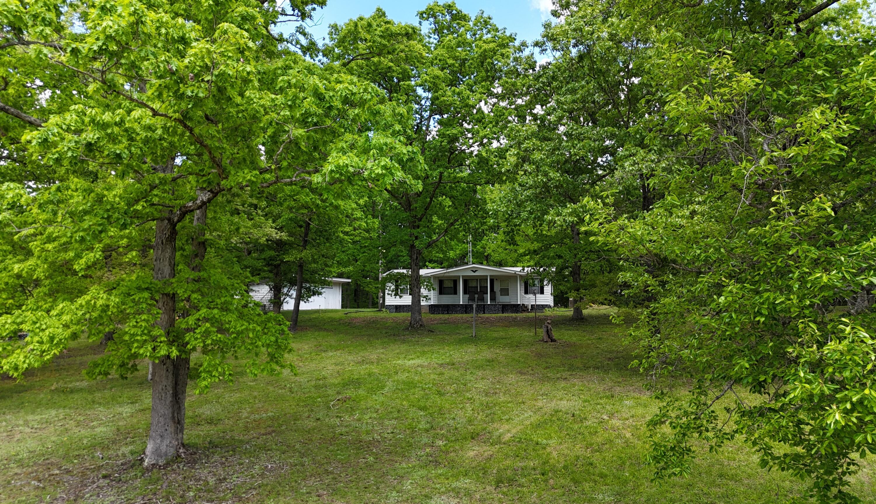 105 Stewart Fork Road Property Photo 1