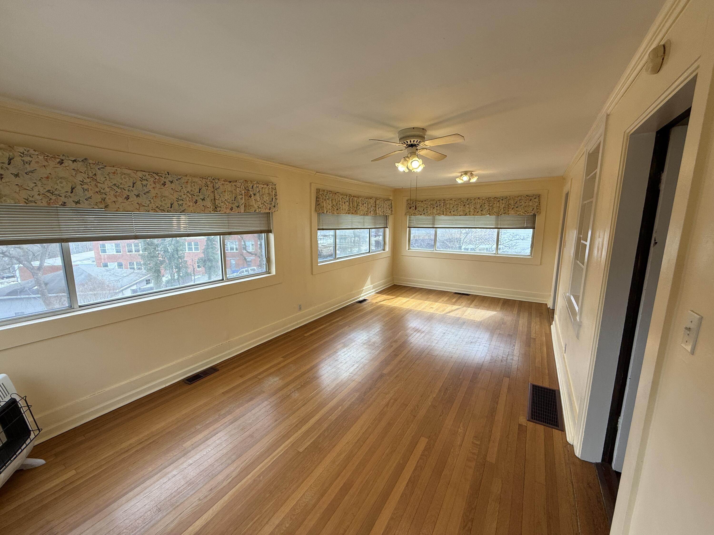 672 Higgins Avenue Property Photo 13