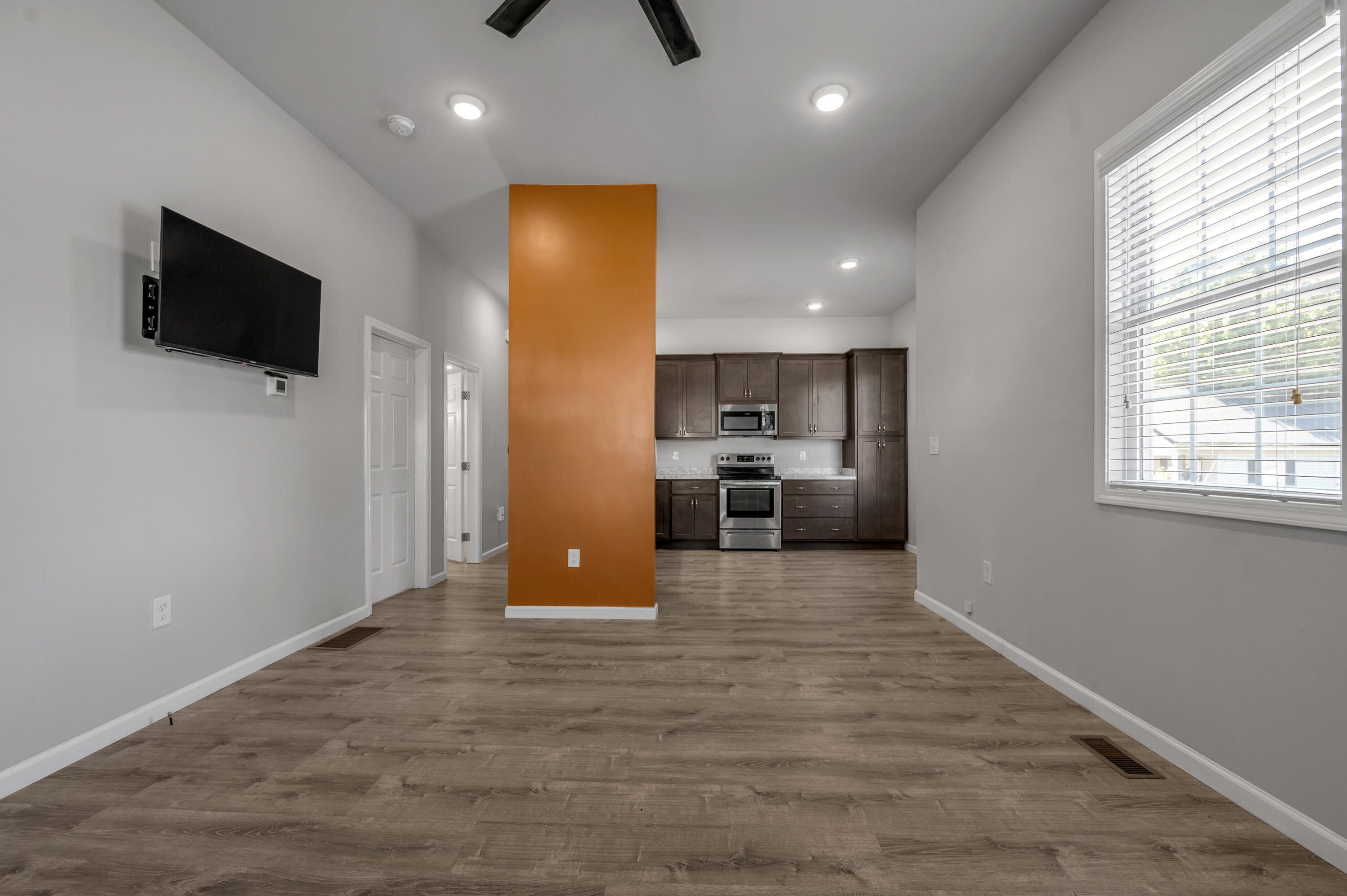 750 Maple Avenue Property Photo 9