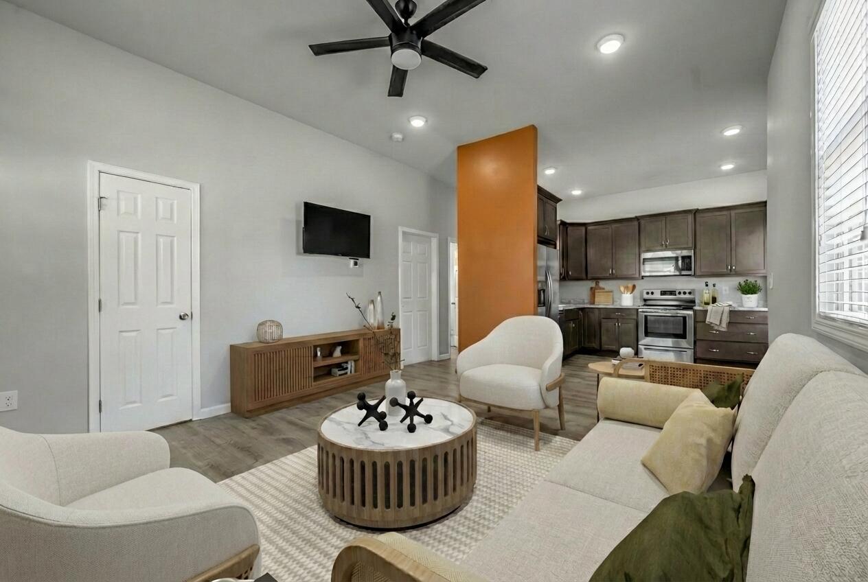 750 Maple Avenue Property Photo 10