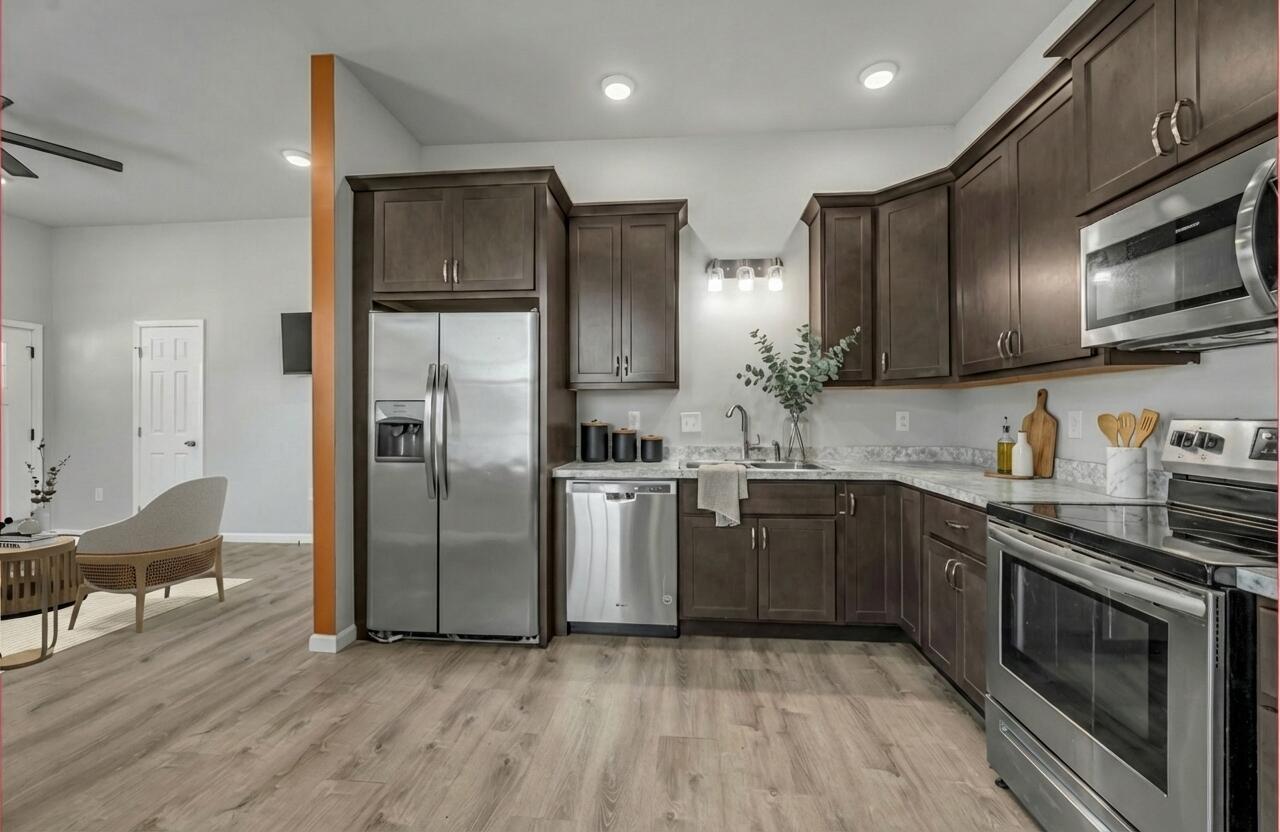 750 Maple Avenue Property Photo 18