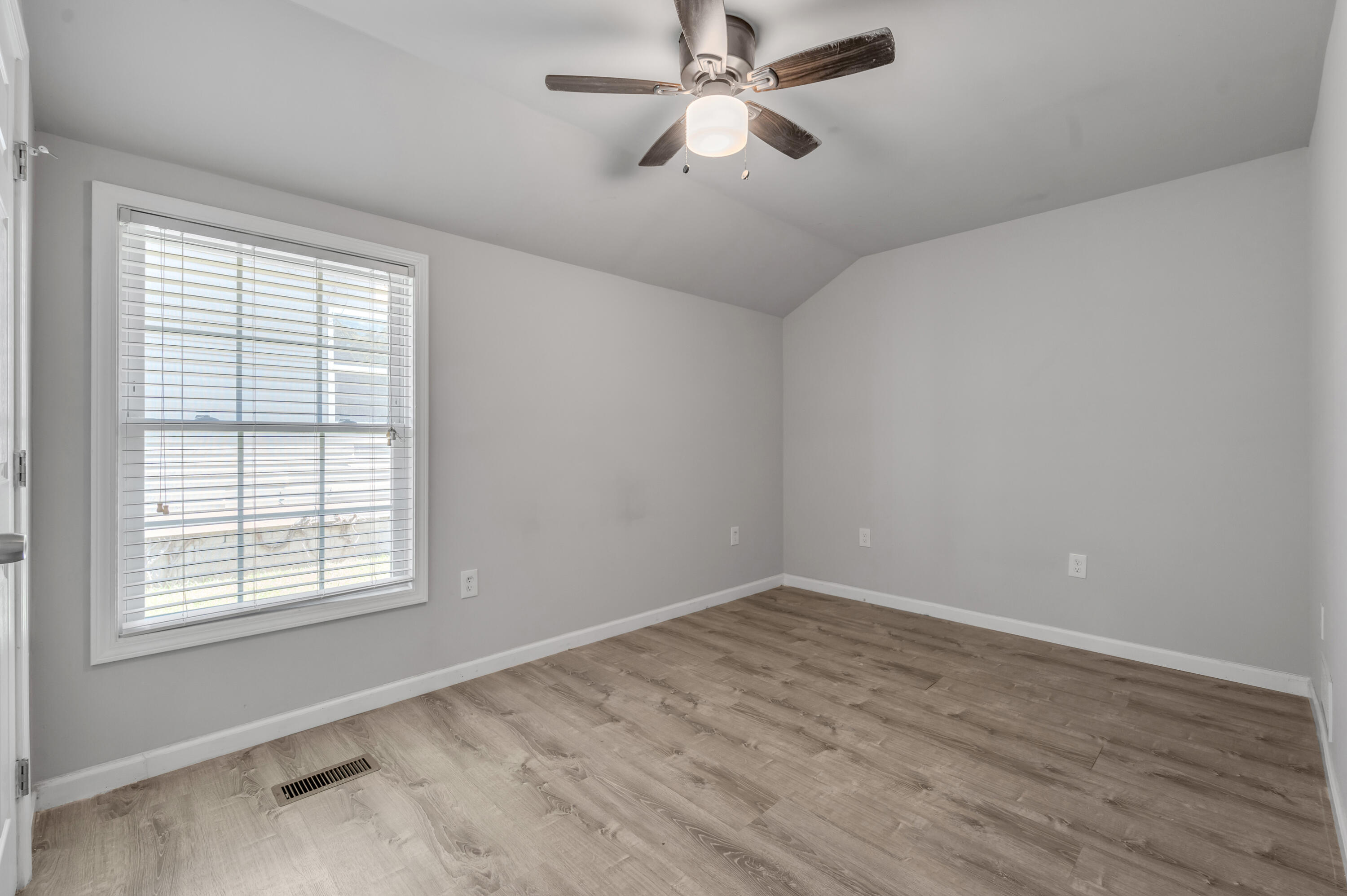 750 Maple Avenue Property Photo 32