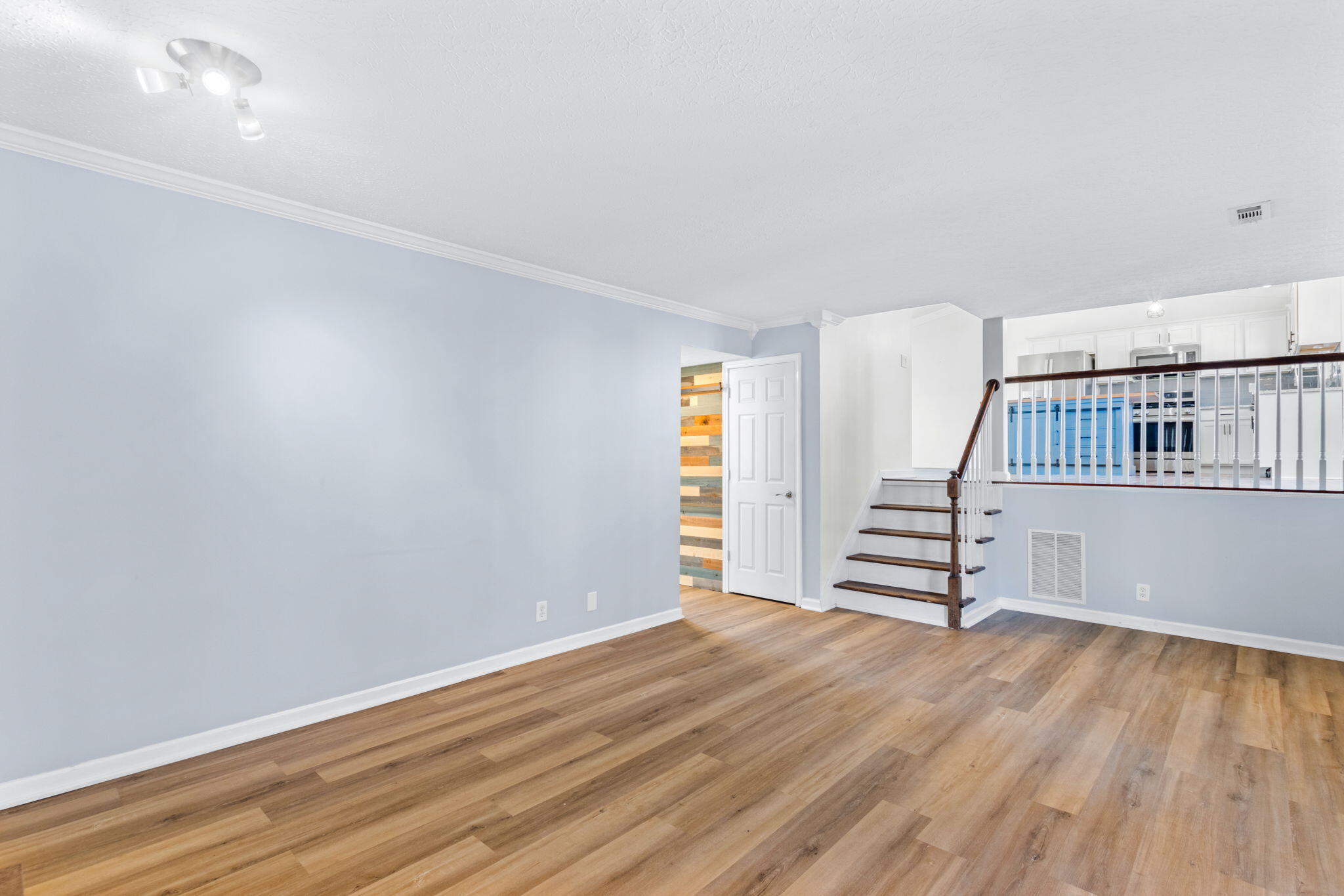 8010 Northern Spy Drive Property Photo 6