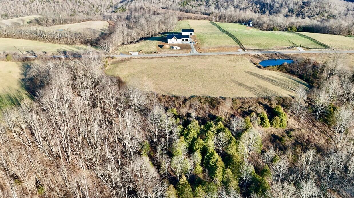 5535 Sugar Creek Road Property Photo 2