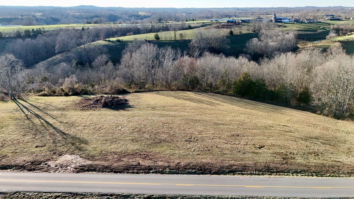 5431 Sugar Creek Road Property Photo 2