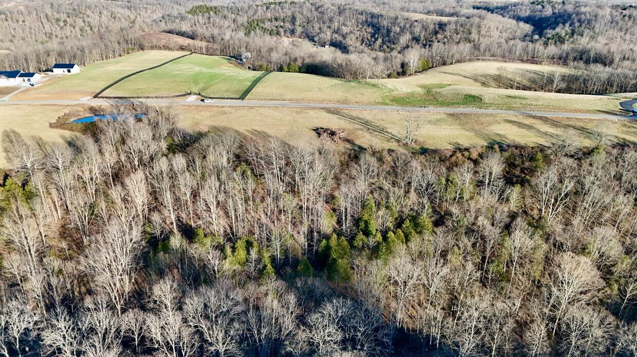5387 Sugar Creek Road Property Photo 2