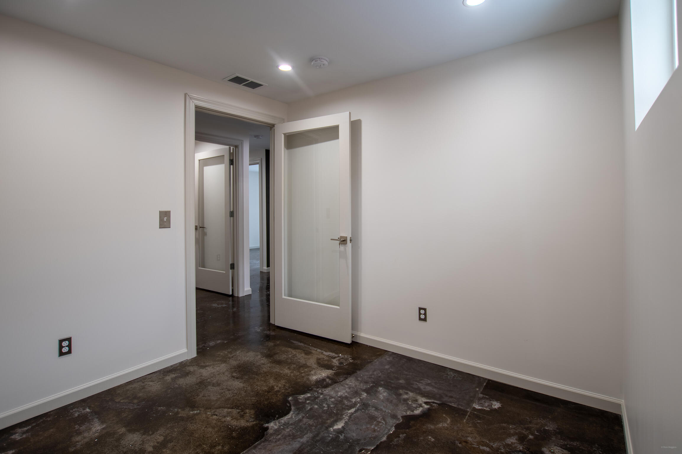 804 Chevy Chase Place 103 Property Photo 15