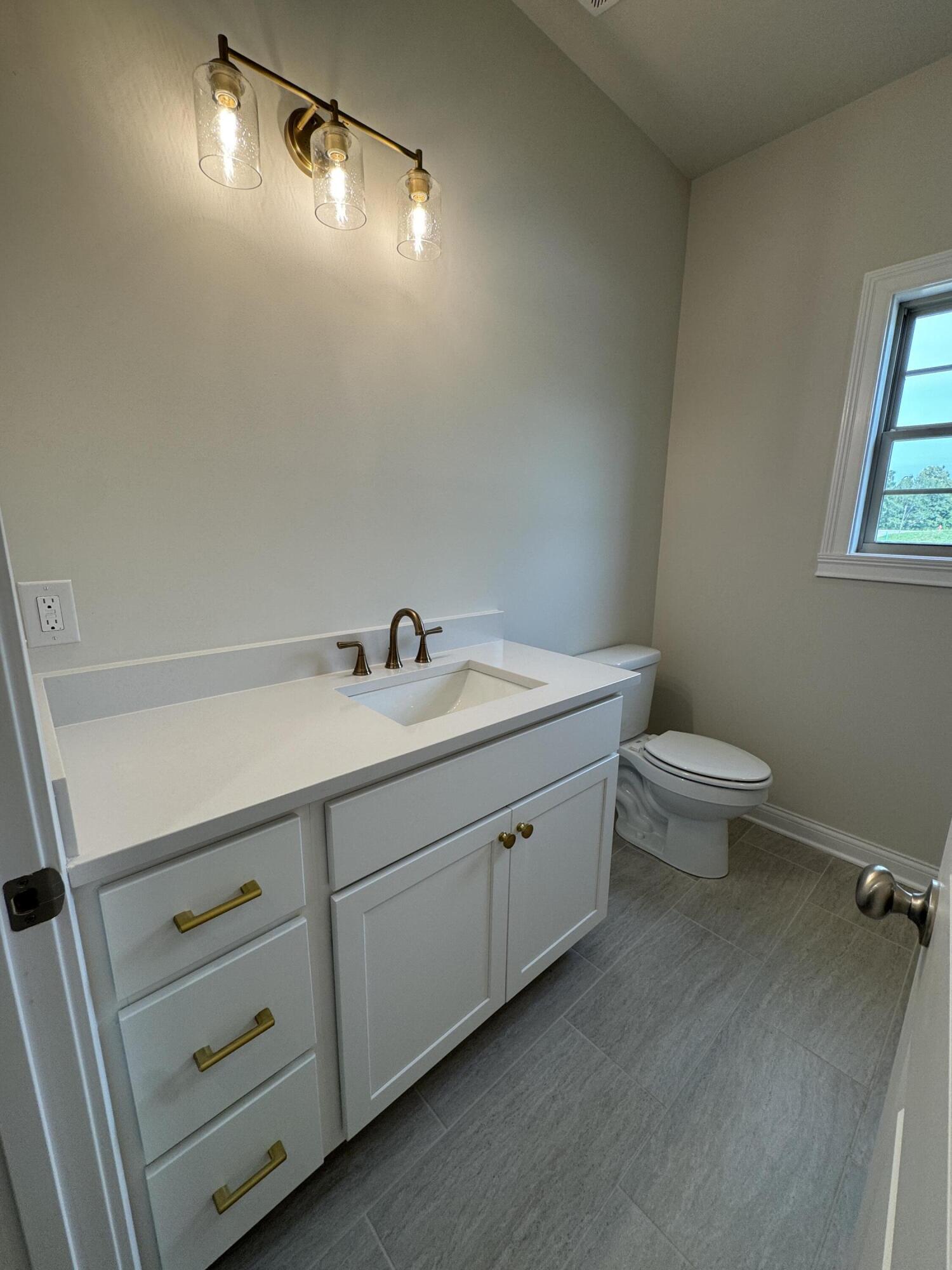 144 Winding Creek Drive Property Photo 7