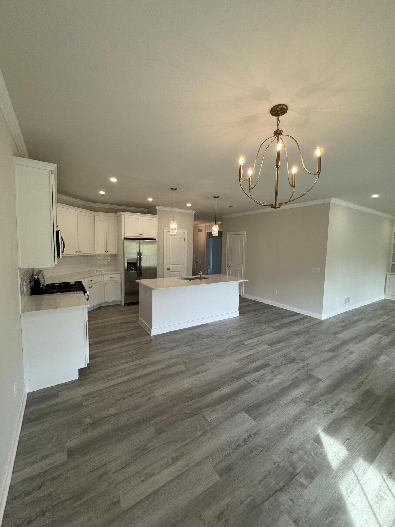 144 Winding Creek Drive Property Photo 11