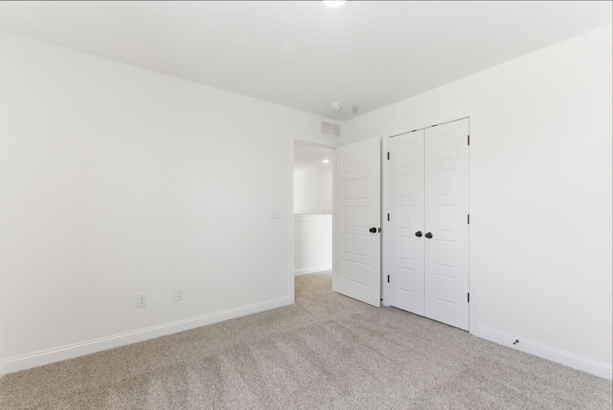 105 Roland Court Property Photo 23