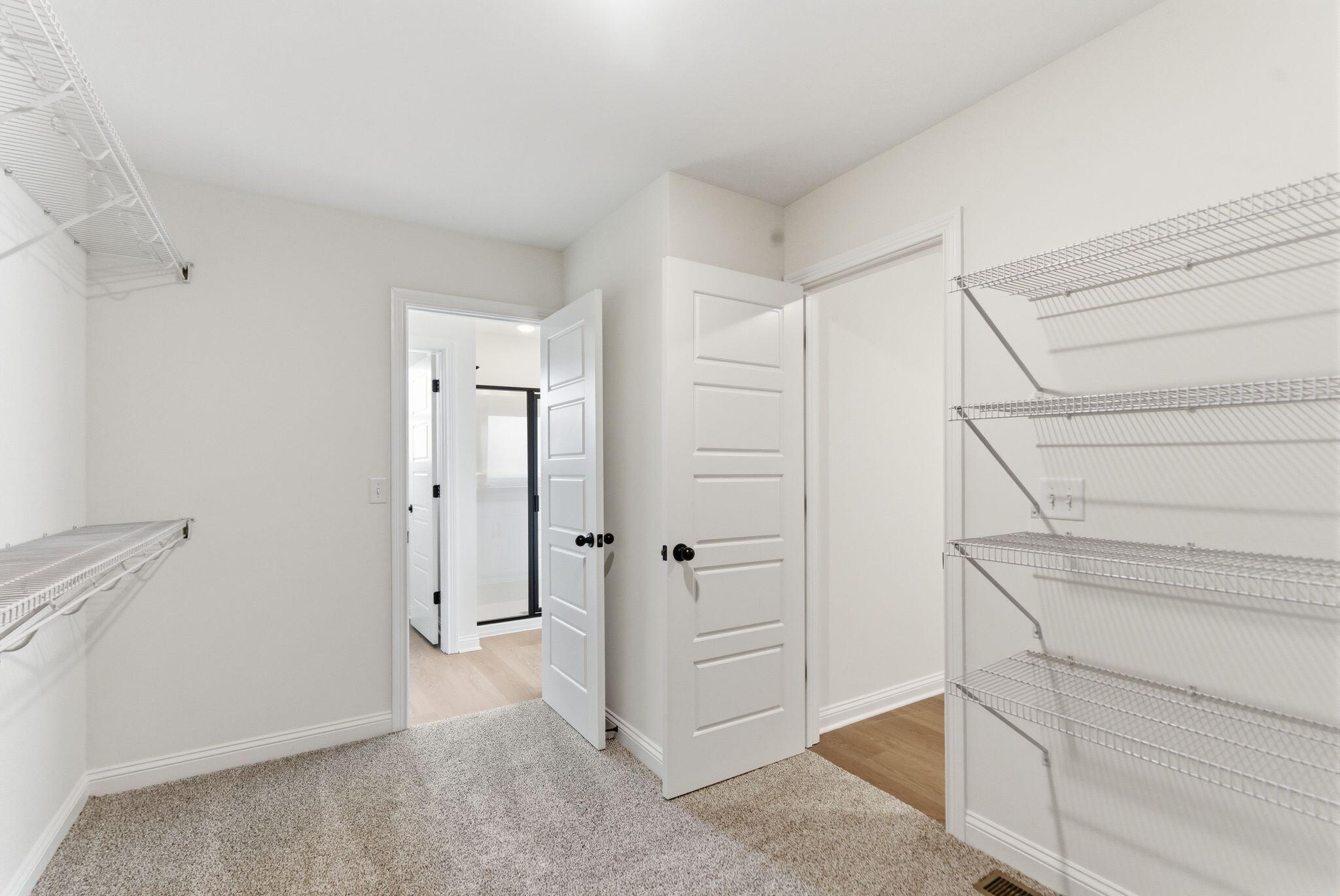 105 Roland Court Property Photo 31