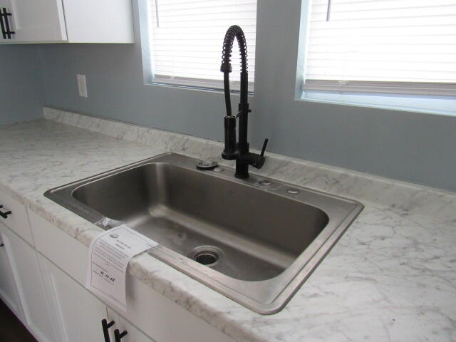 410 E Locust Street Property Photo 15