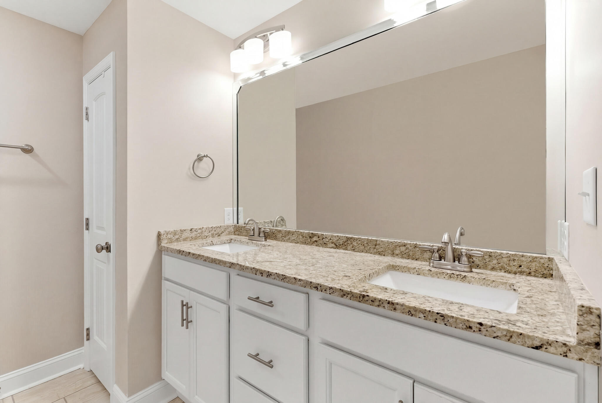 263 Windward Way Property Photo 24