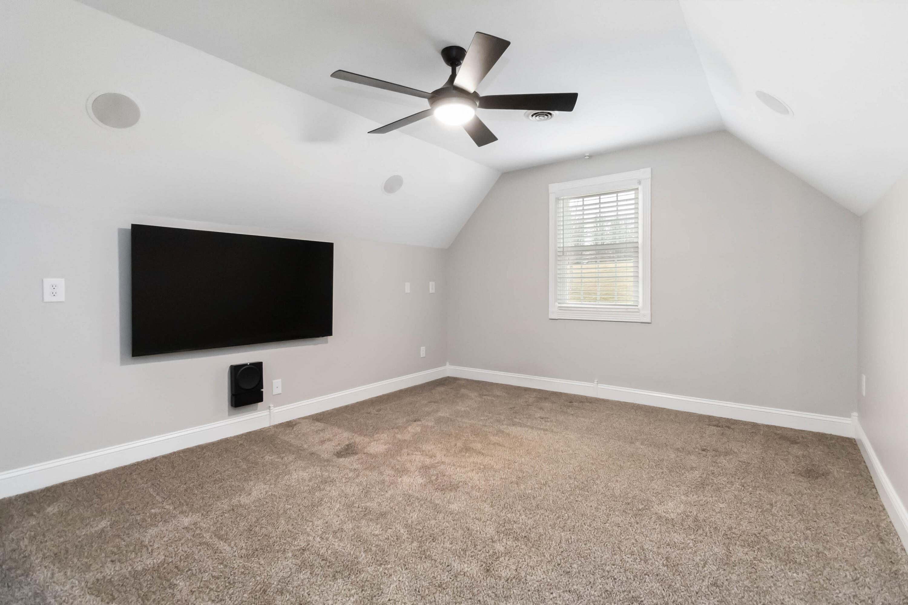 75 Ferry Hill Drive Property Photo 41