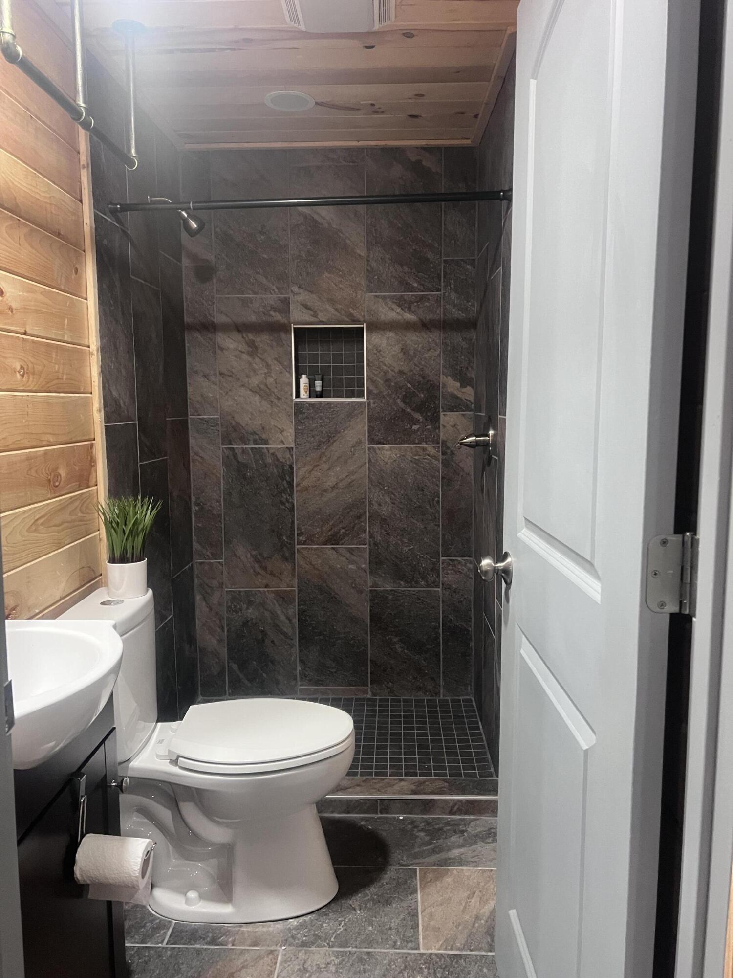 149 Buggs Lane Property Photo 10