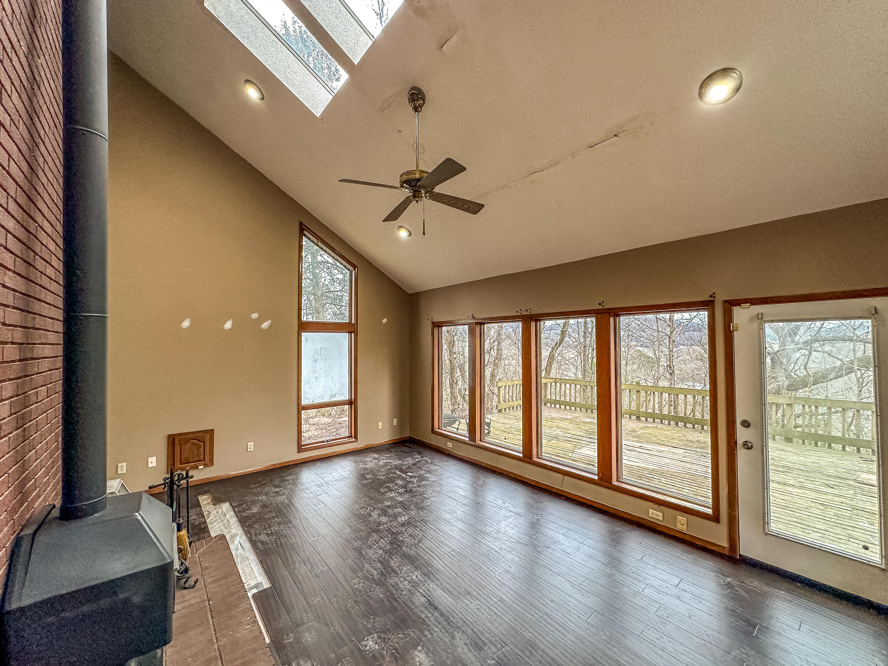 79 Falin Lane Property Photo 6