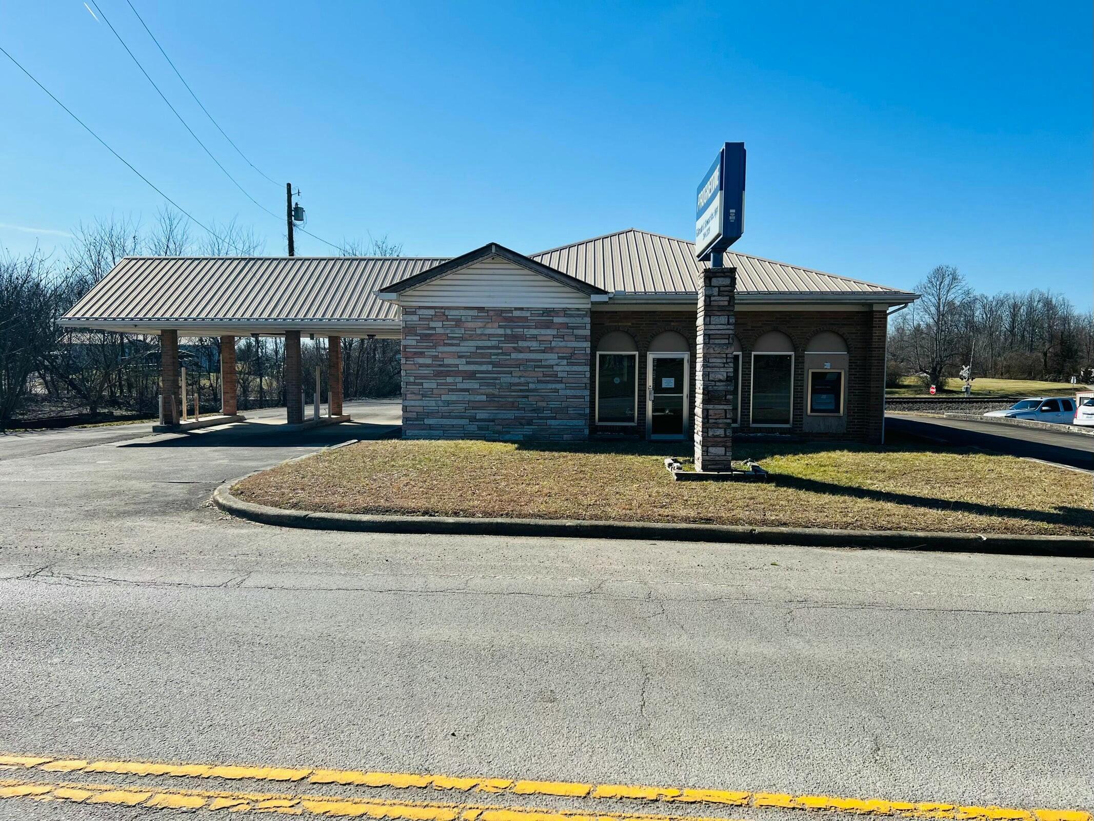6268 Ky 1651 Hwy Property Photo 2