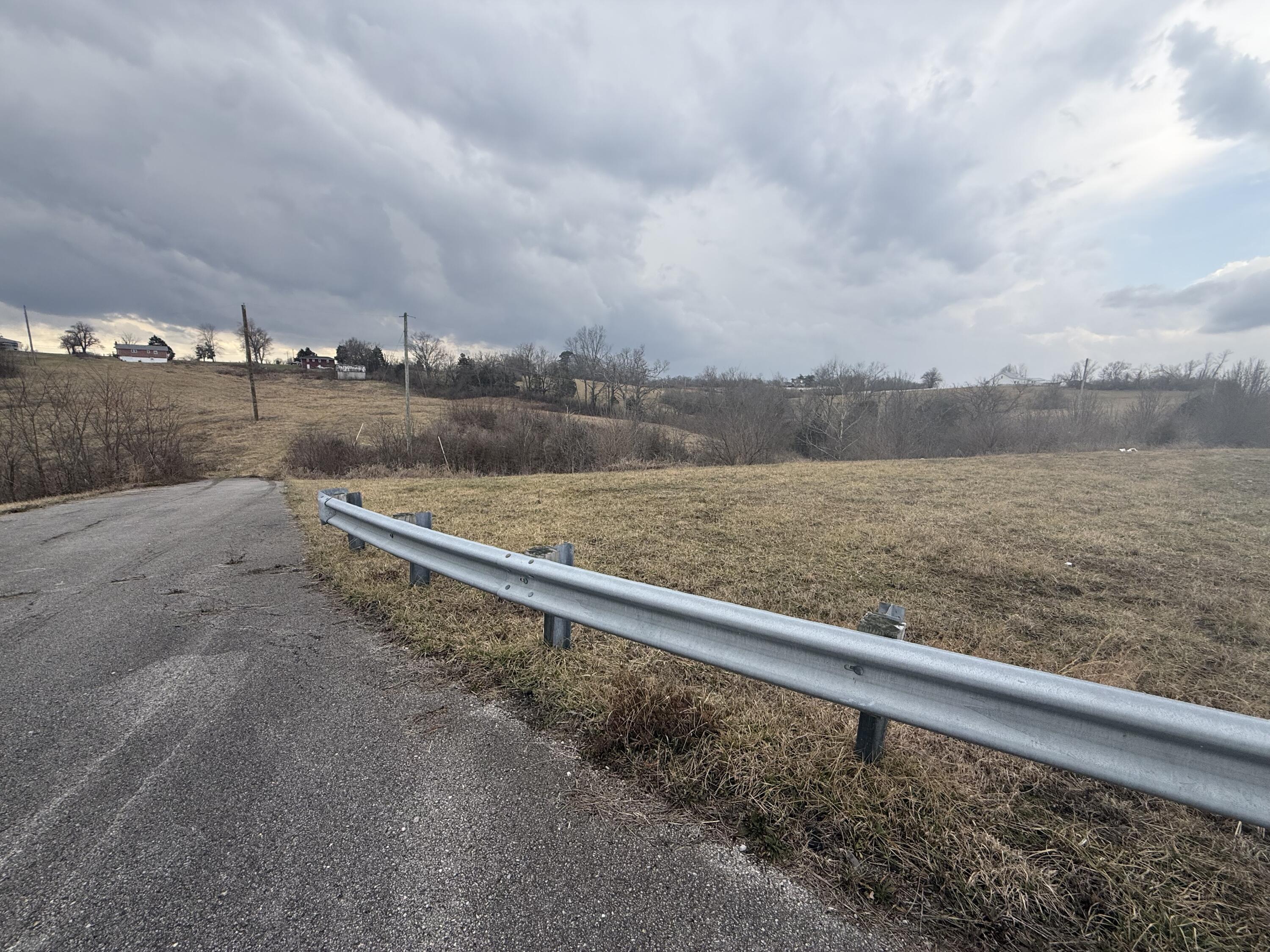 9999 Irvine Rd/catalpa Loop Property Photo 3