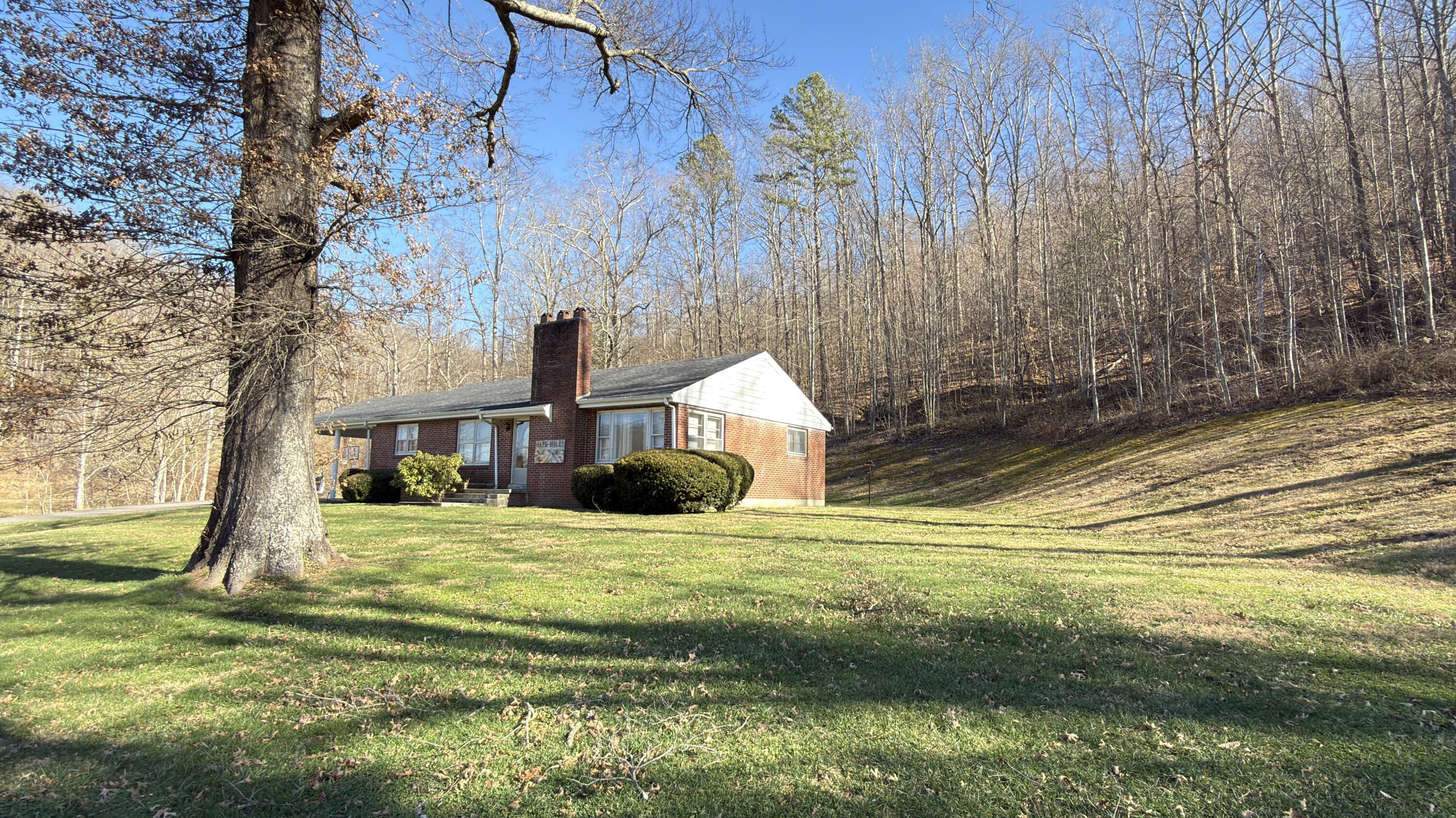 408 Hwy. 421 Property Photo 4