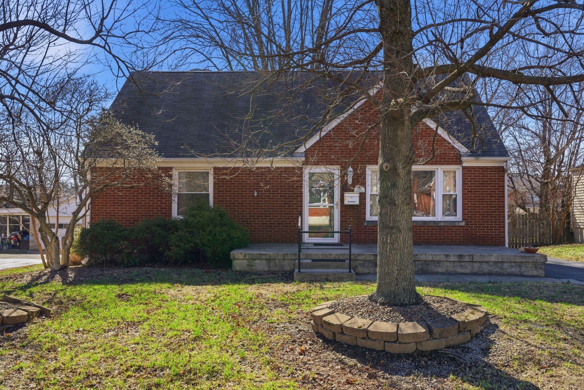 628 Hi Crest Drive Property Photo 1