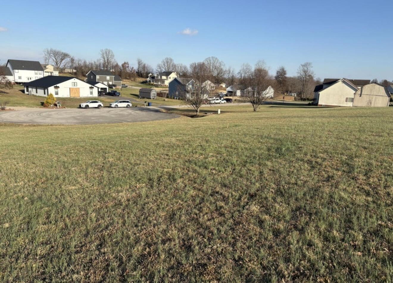 38 Nate Lane Property Photo 11