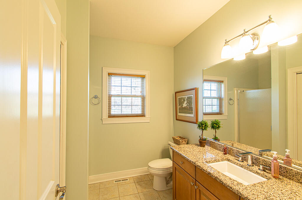 131 Jeannette Avenue Property Photo 16