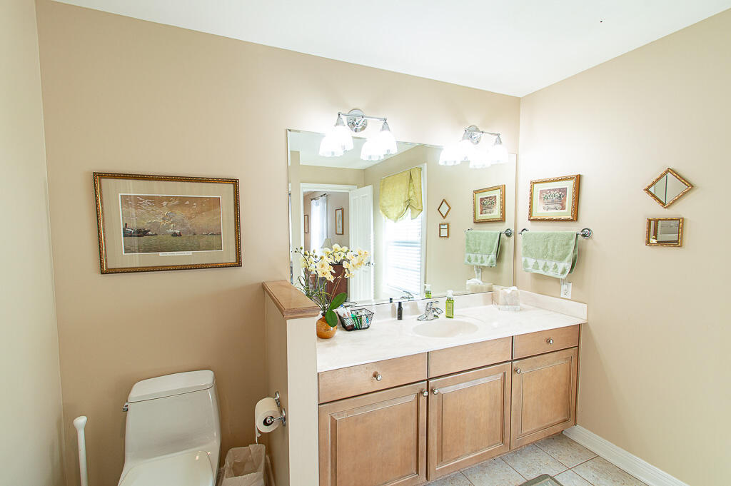 131 Jeannette Avenue Property Photo 35