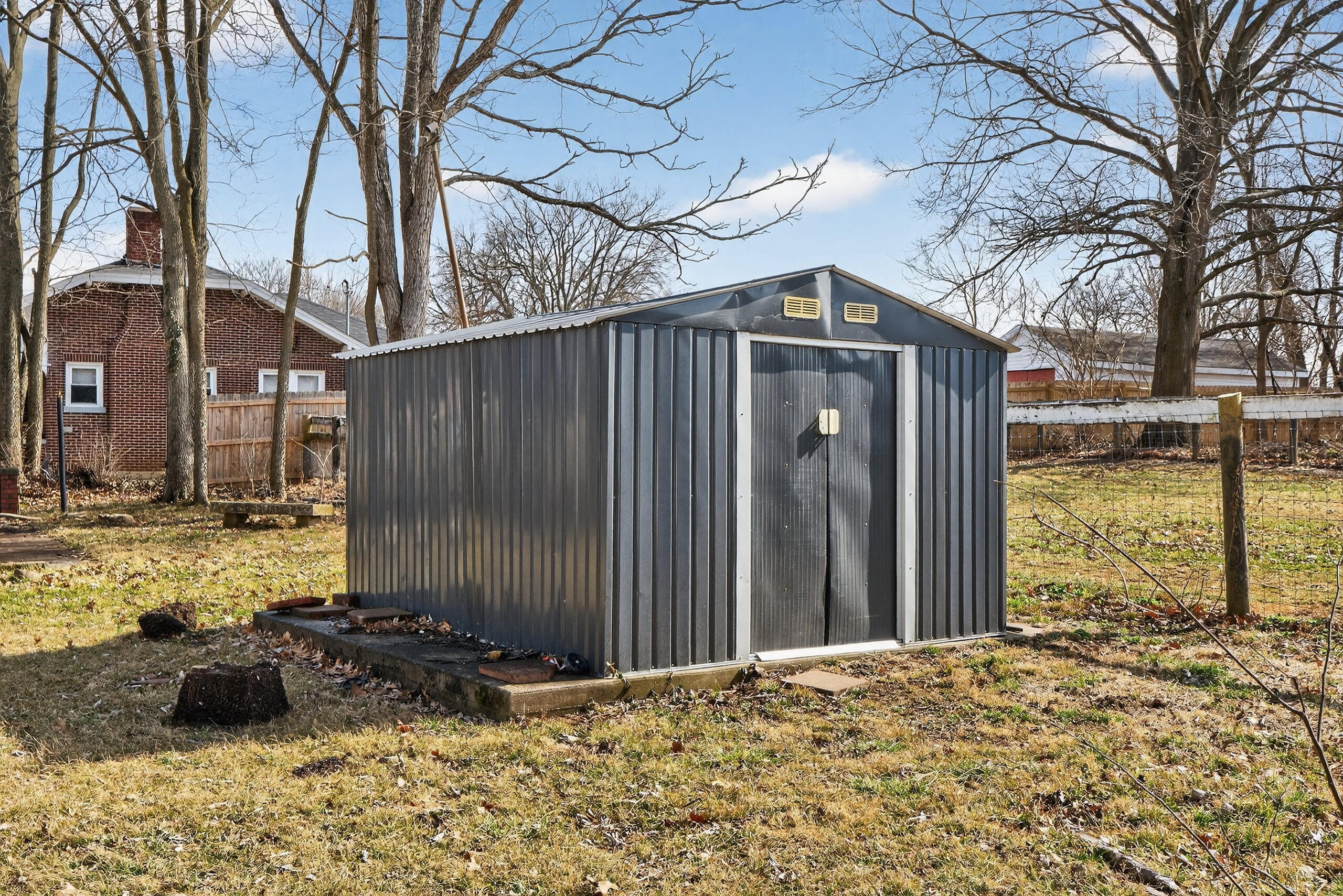402 S Elmarch Avenue Property Photo 33
