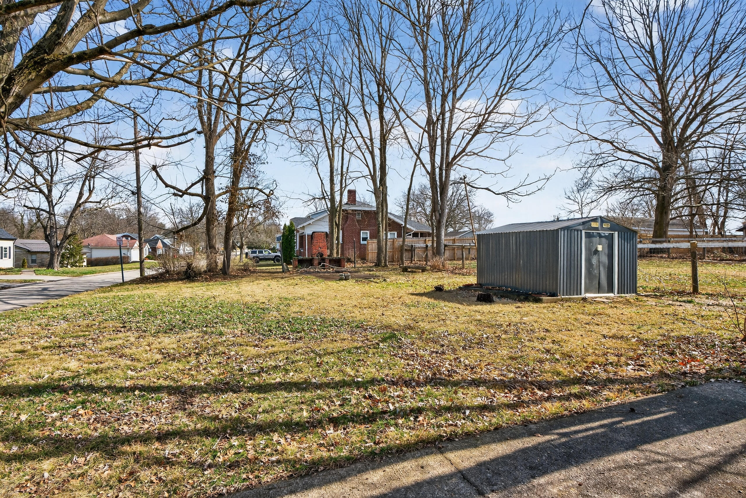 402 S Elmarch Avenue Property Photo 37