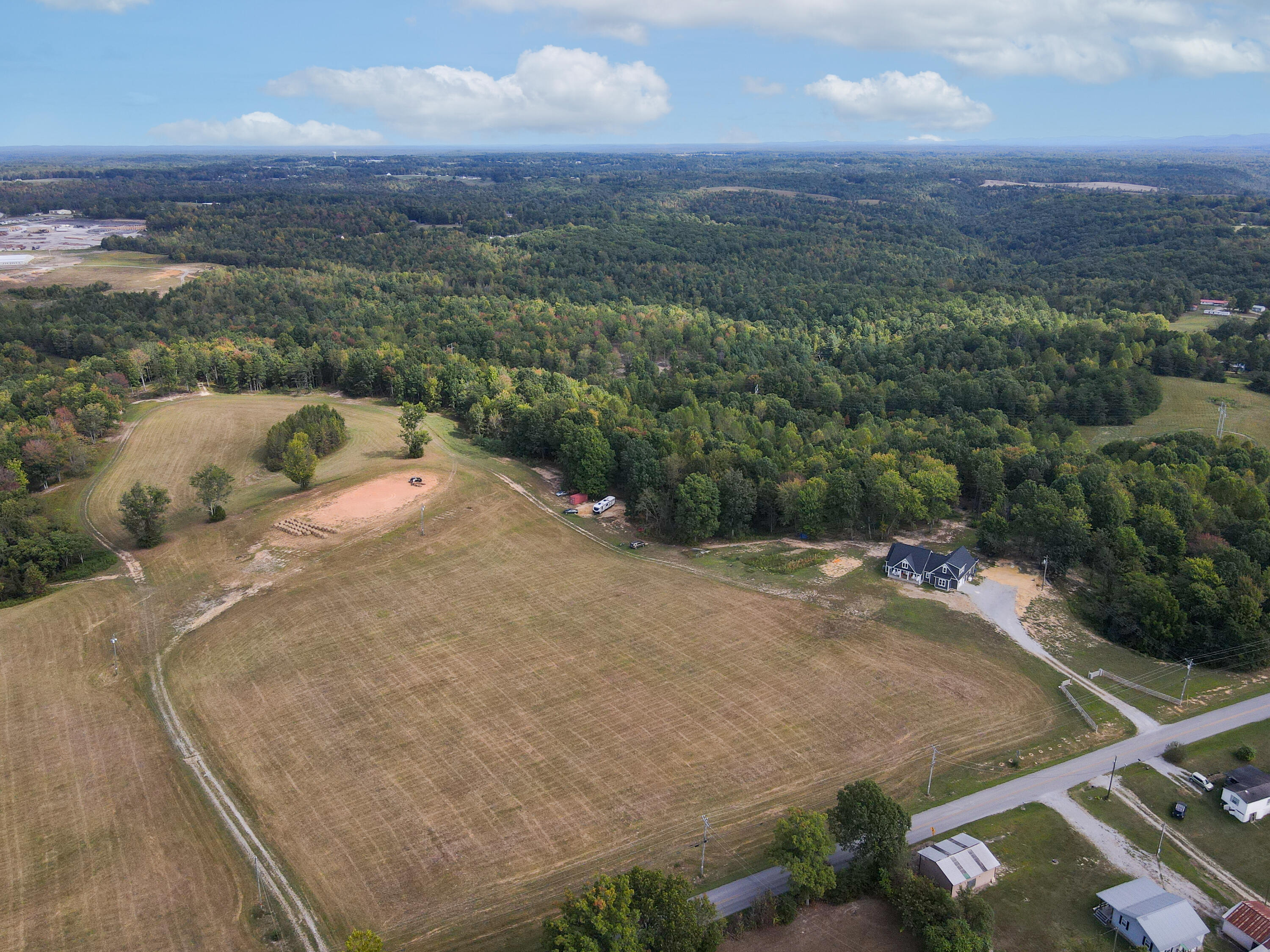 495 Kentucky 1470 Property Photo 7