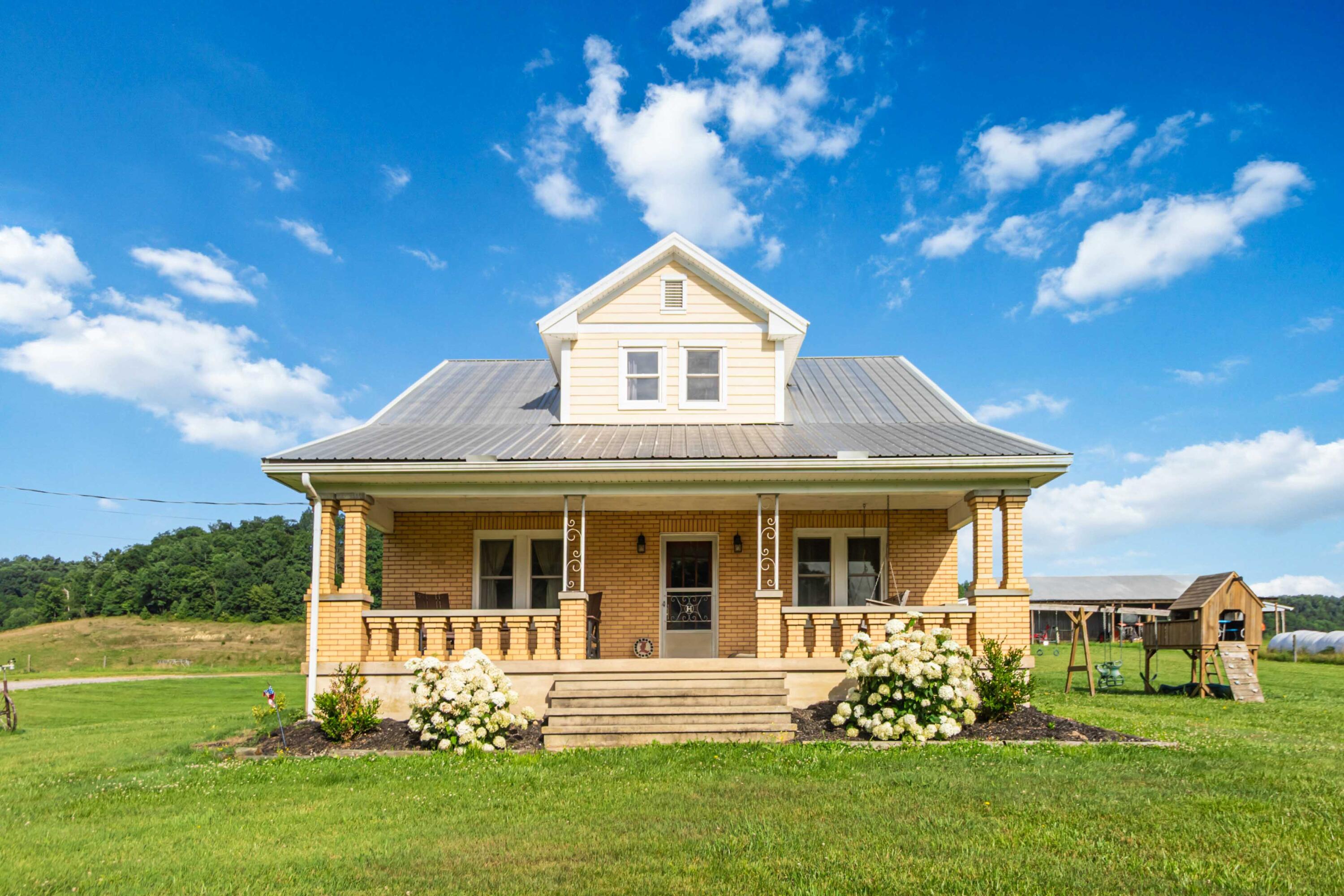 423 Loop Road Property Photo 14