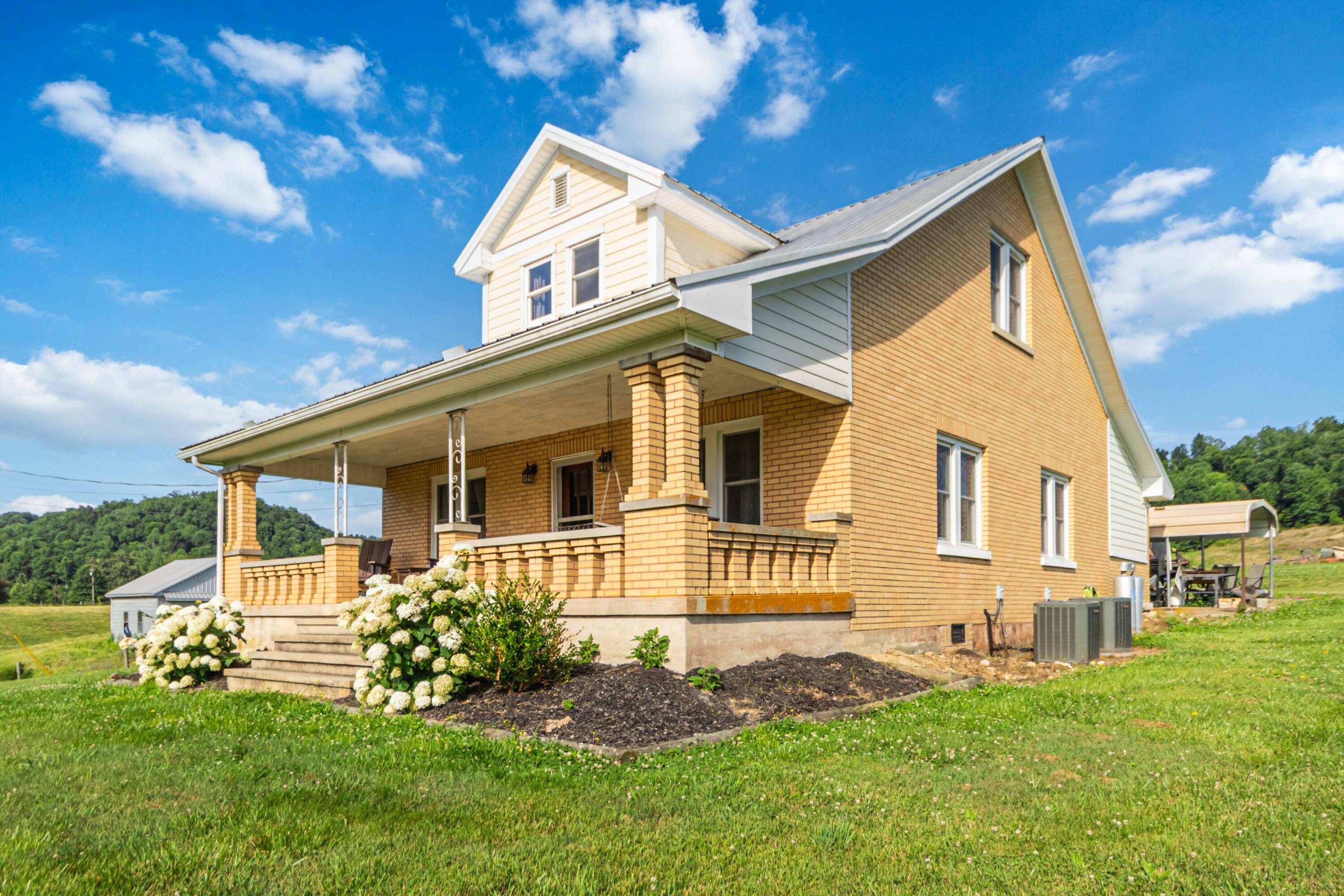 423 Loop Road Property Photo 15