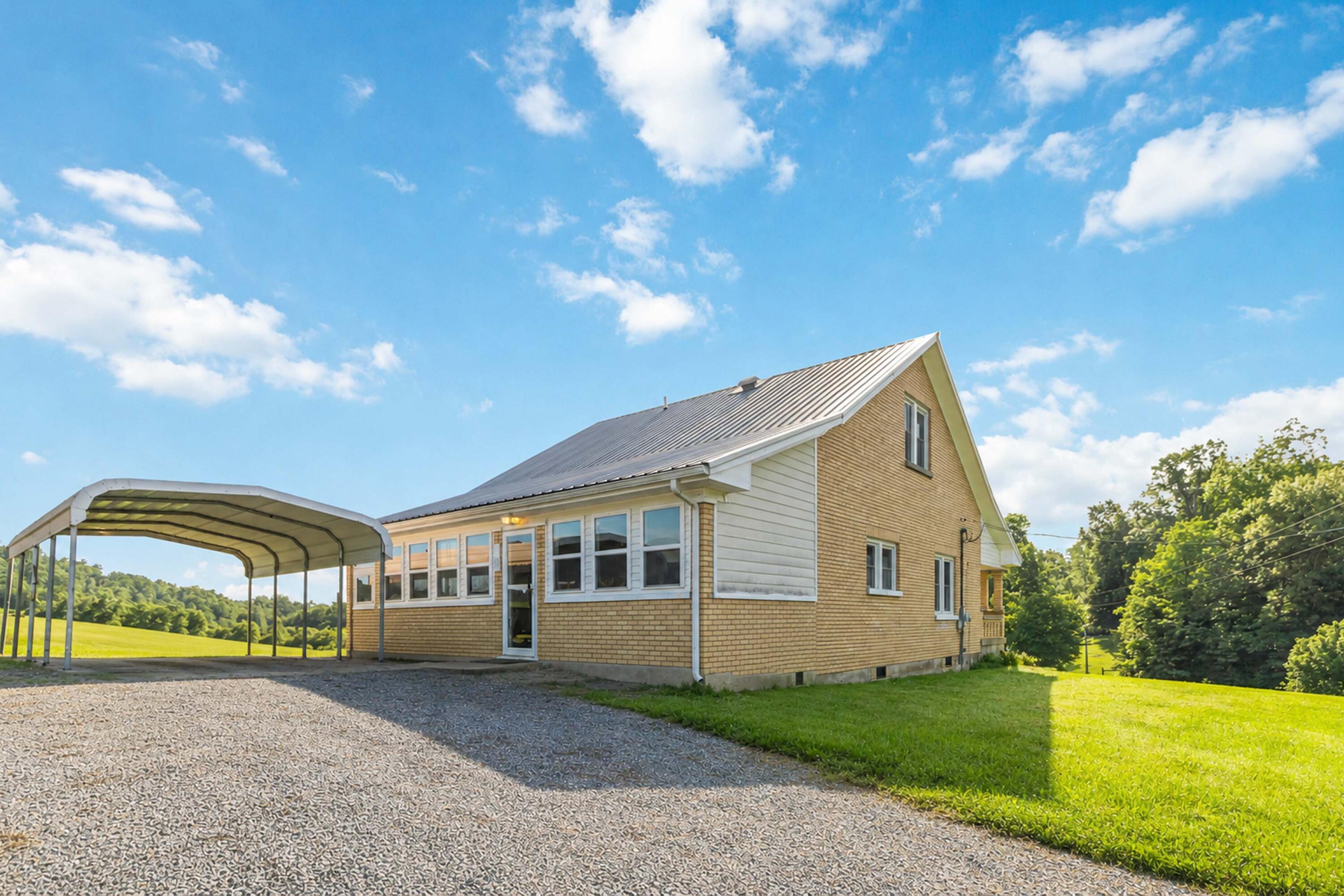 423 Loop Road Property Photo 20