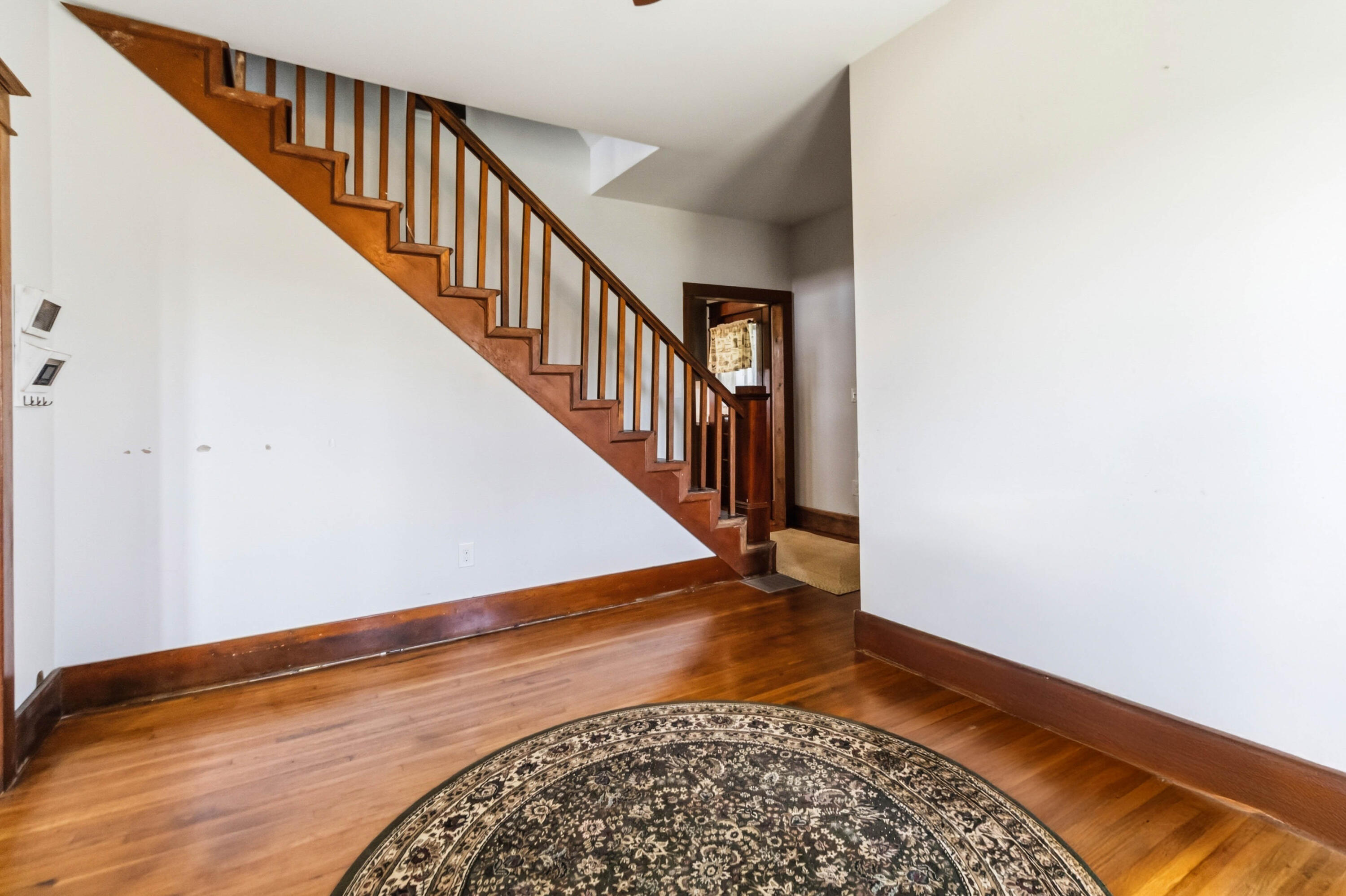 423 Loop Road Property Photo 40