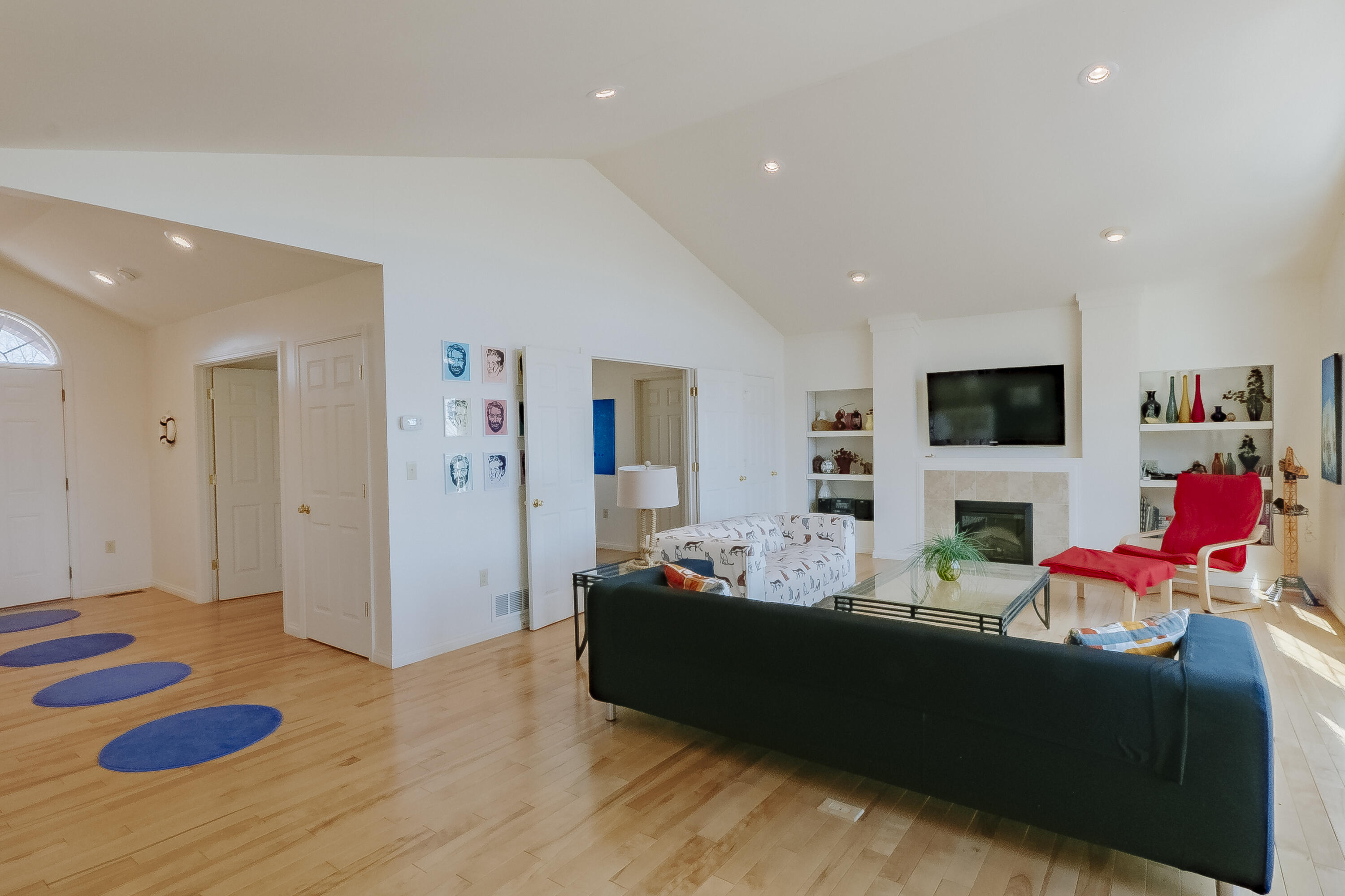 642 N Shore Drive Property Photo 25