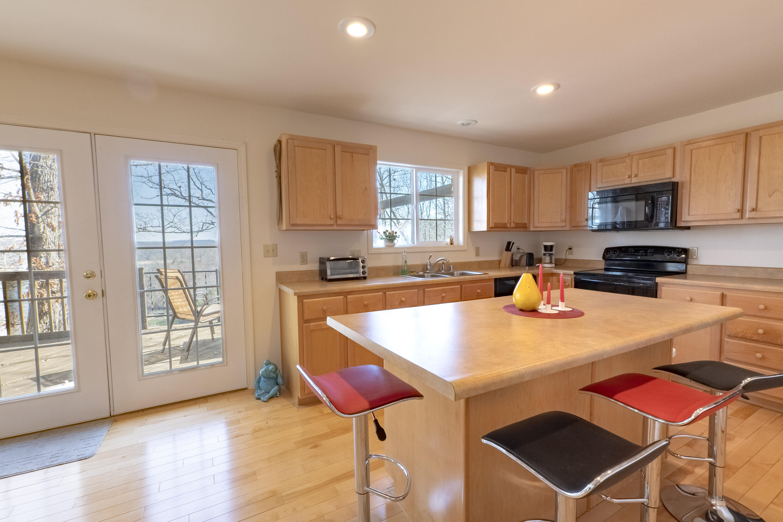 642 N Shore Drive Property Photo 41