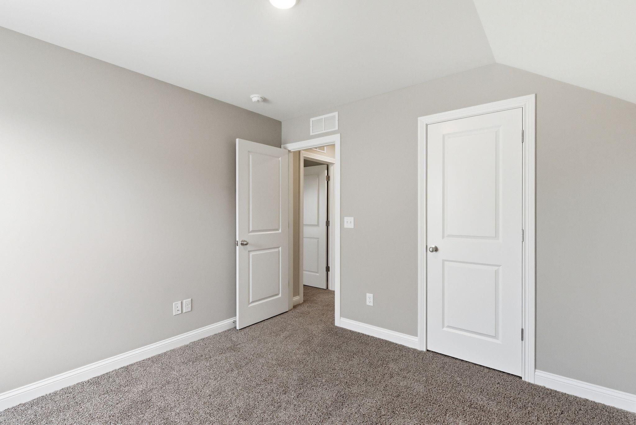 108 Clearwater Drive Property Photo 38
