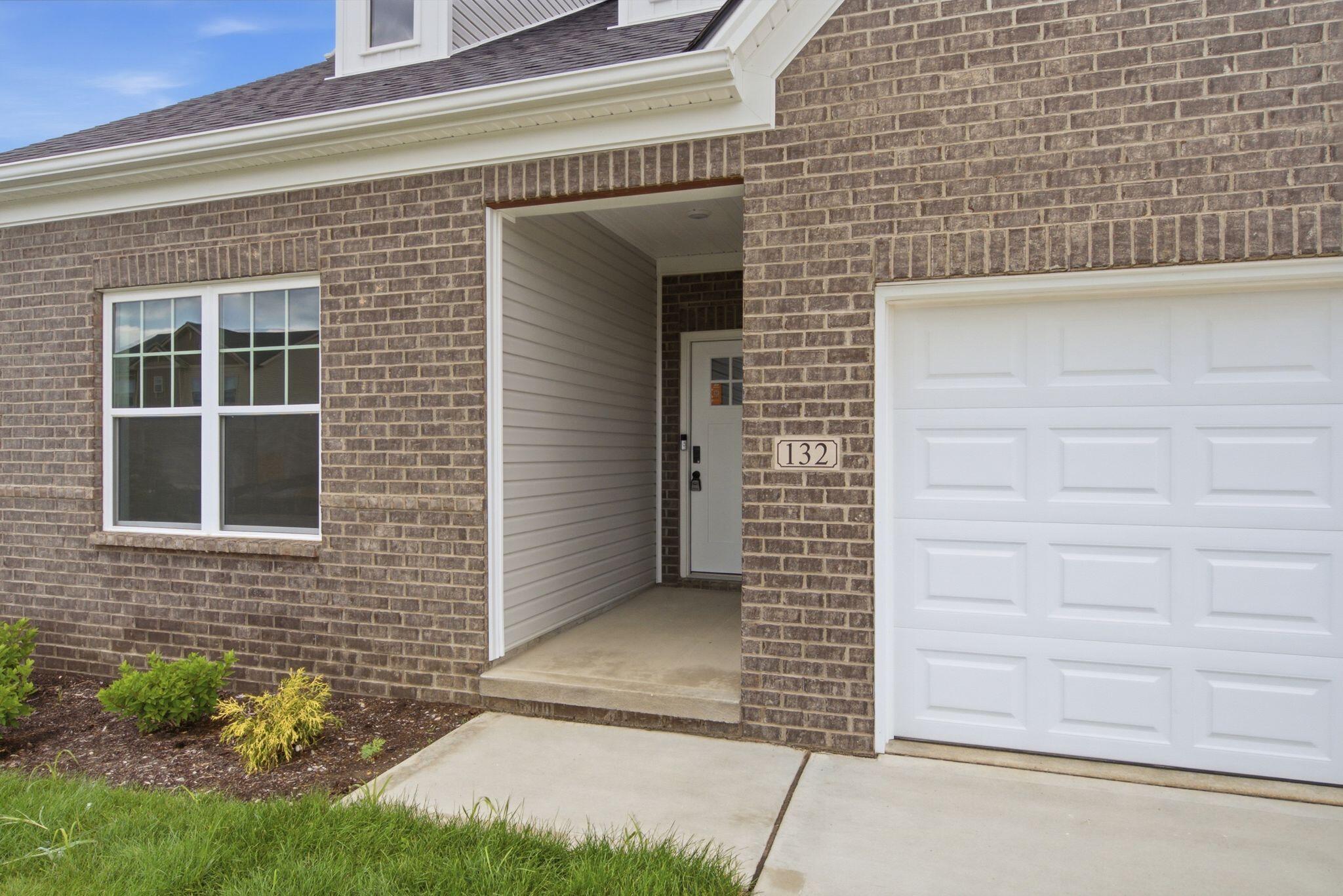 132 Clearwater Drive Property Photo 4