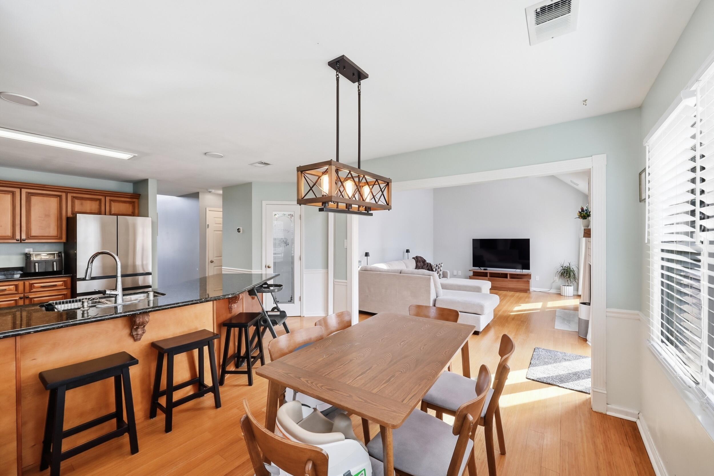 4029 Barnard Drive Property Photo 12