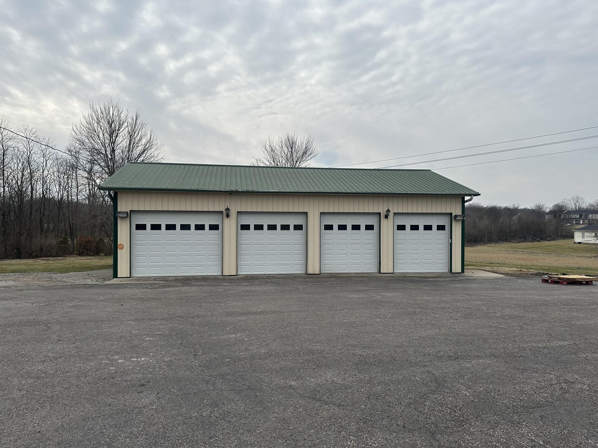 1121 Stanford Road Property Photo 1
