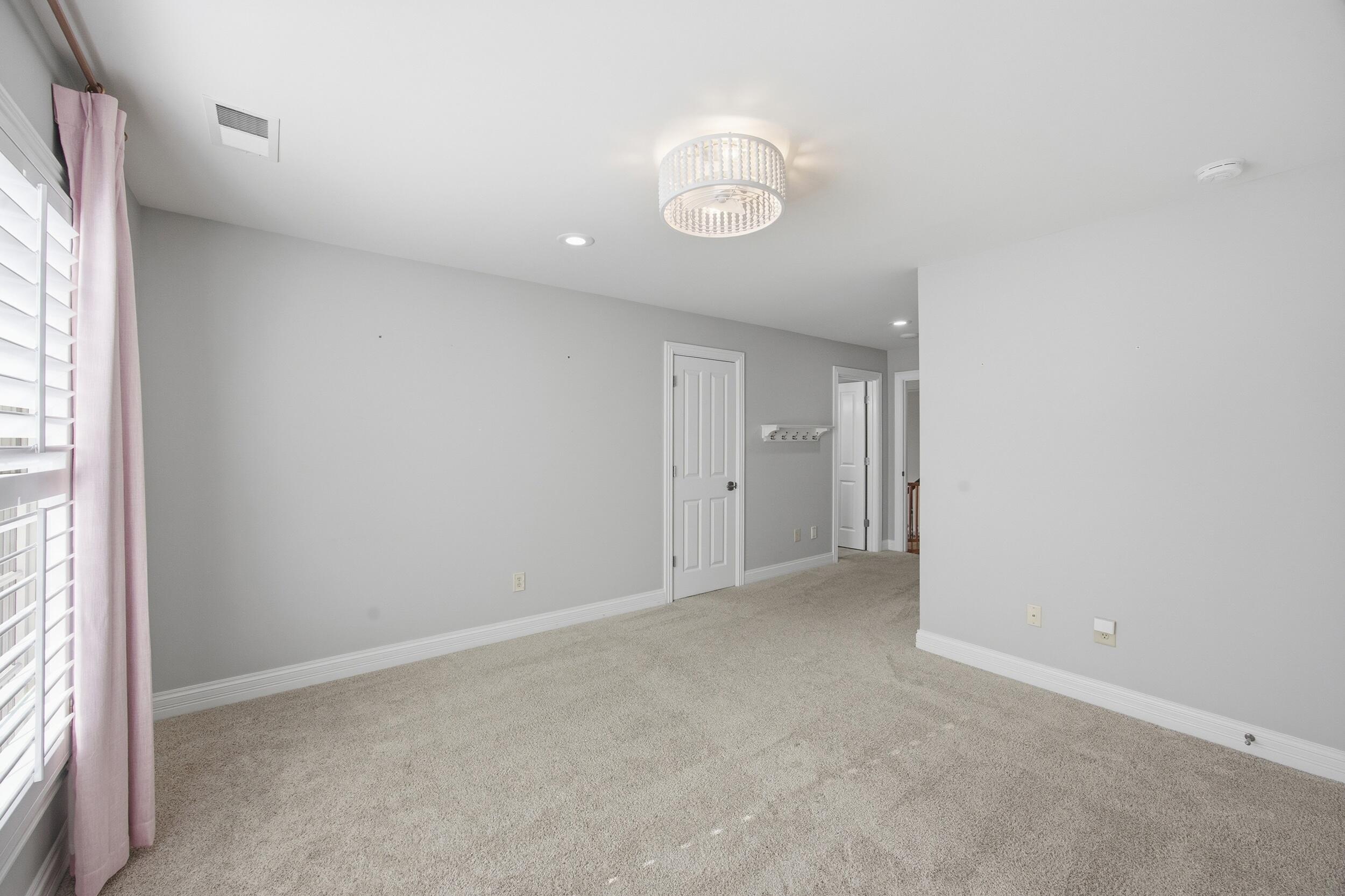 2901 Fairfax Lane Property Photo 44