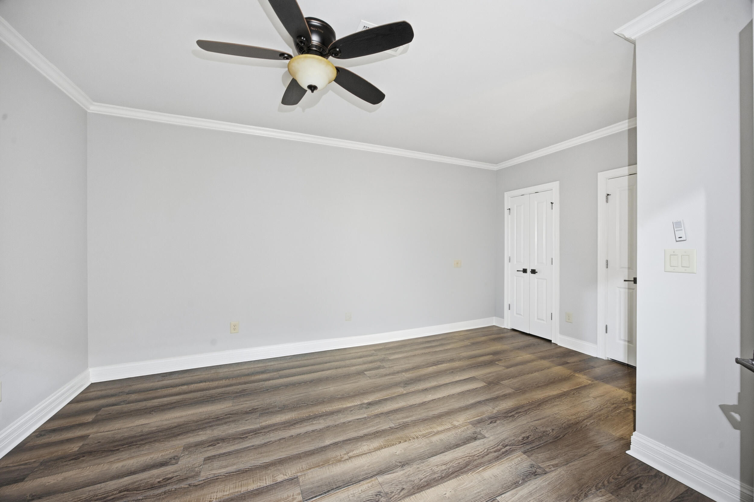 2901 Fairfax Lane Property Photo 60