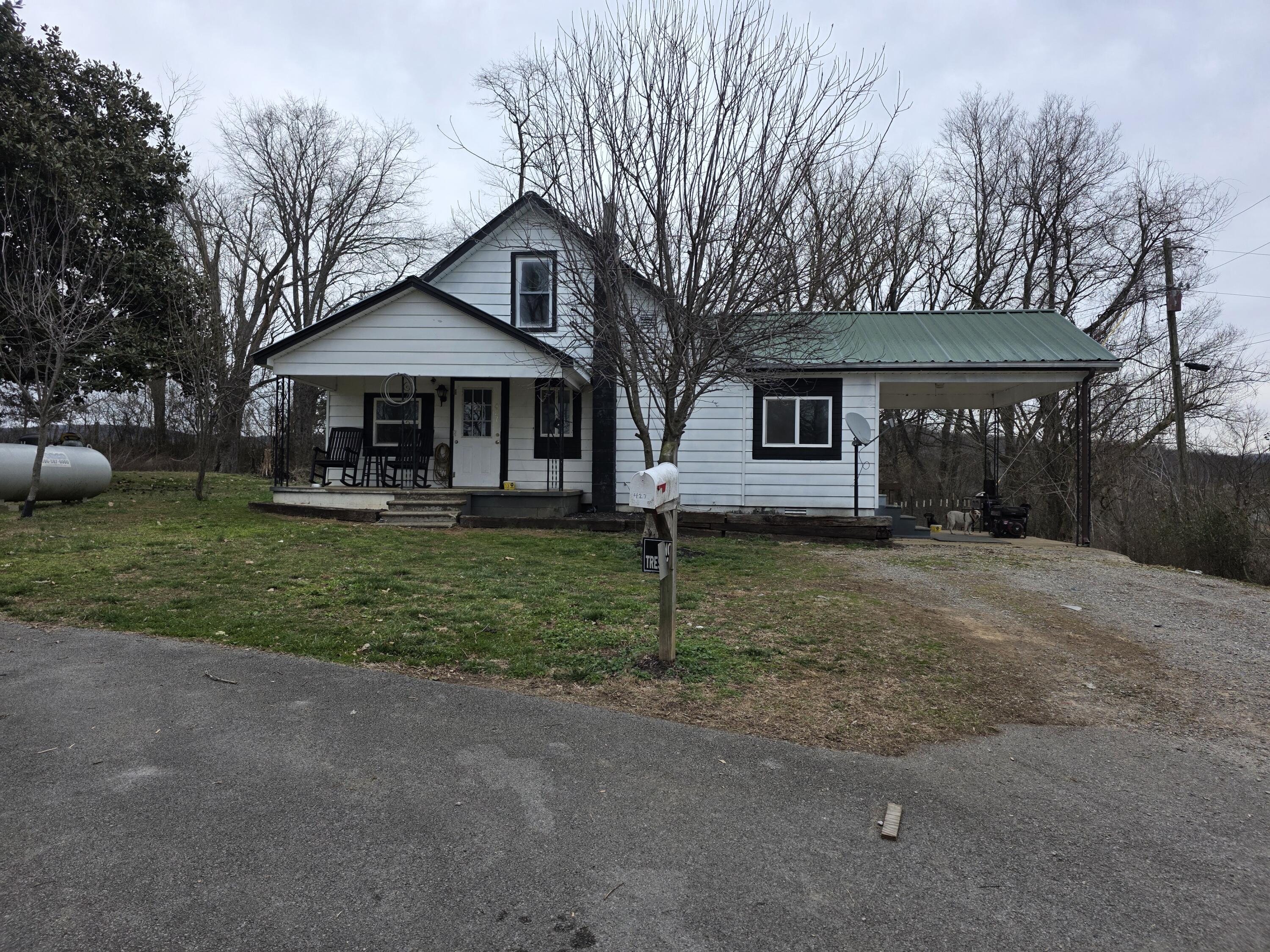 427 Smith Chapel Road Property Photo 1