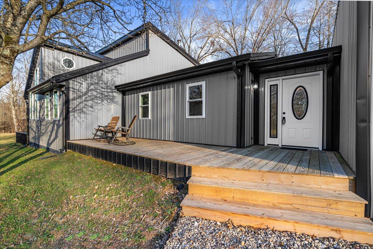 105 Karin Dr Property Photo 13