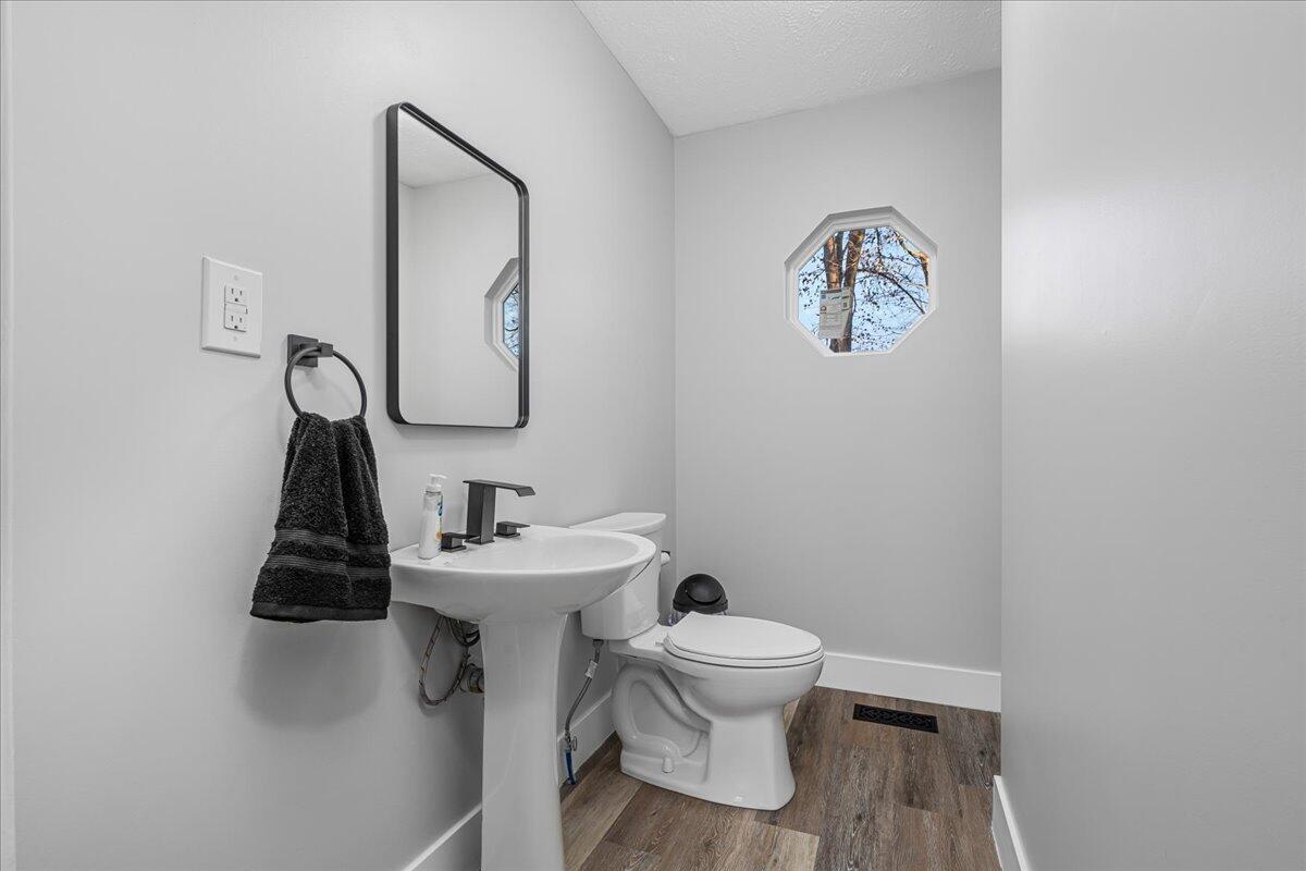 105 Karin Dr Property Photo 45