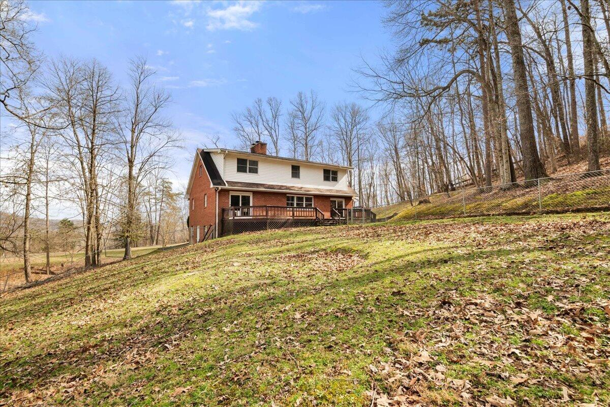 663 Red Bird Road Property Photo 10